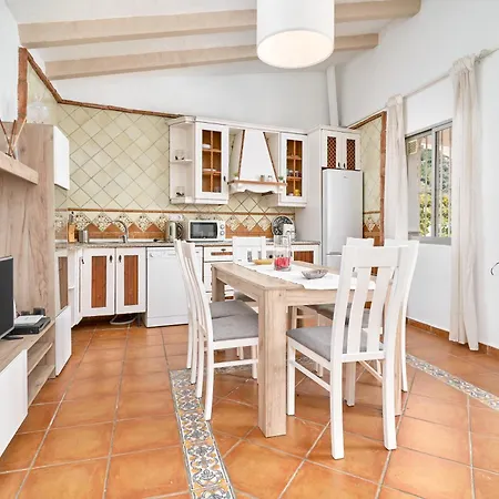 Holiday home Piedra Blanca
